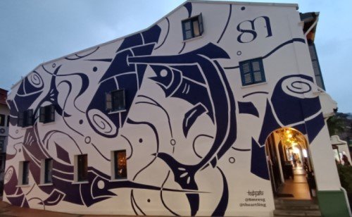 Ikan Todak wall mural by Tobyato at Tg Pagar Rd and Duxton Hill.
