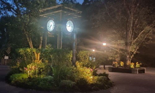 The Clock Tower at Orchid Plaza is designed by Eng Siak Loy.