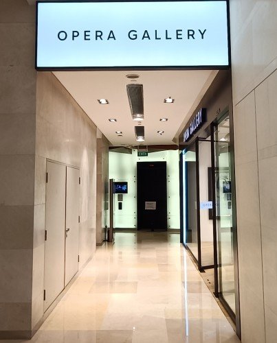 Visit for free Opera Gallery at 2nd floor unit 02-16 of ION Orchard.