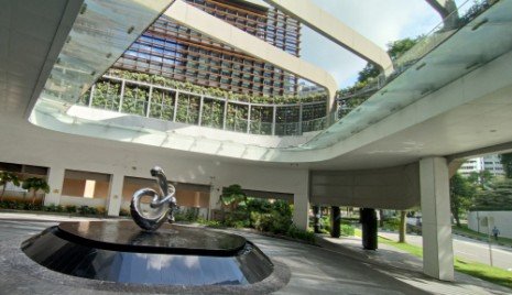 Water Fountain at Ascott Orchard Singapore at 11 Cairnhill Rd.
