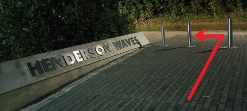 Walk past the Henderson Waves sign, turn left and walk up Mt Faber Loop's pedestrian walkway.
