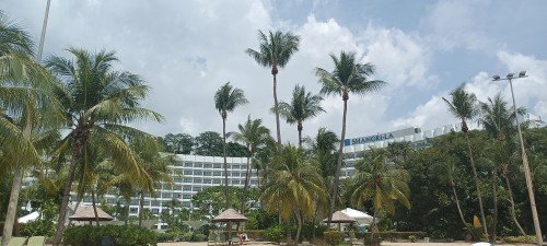 Shangri-La Rasa Sentosa.
