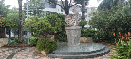 Seng Poh Garden and its Dancing Girl Sculpture by Lim Nang Seng.