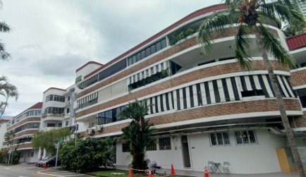 Blk 78 Guan Chuan Street, the horseshoe block.